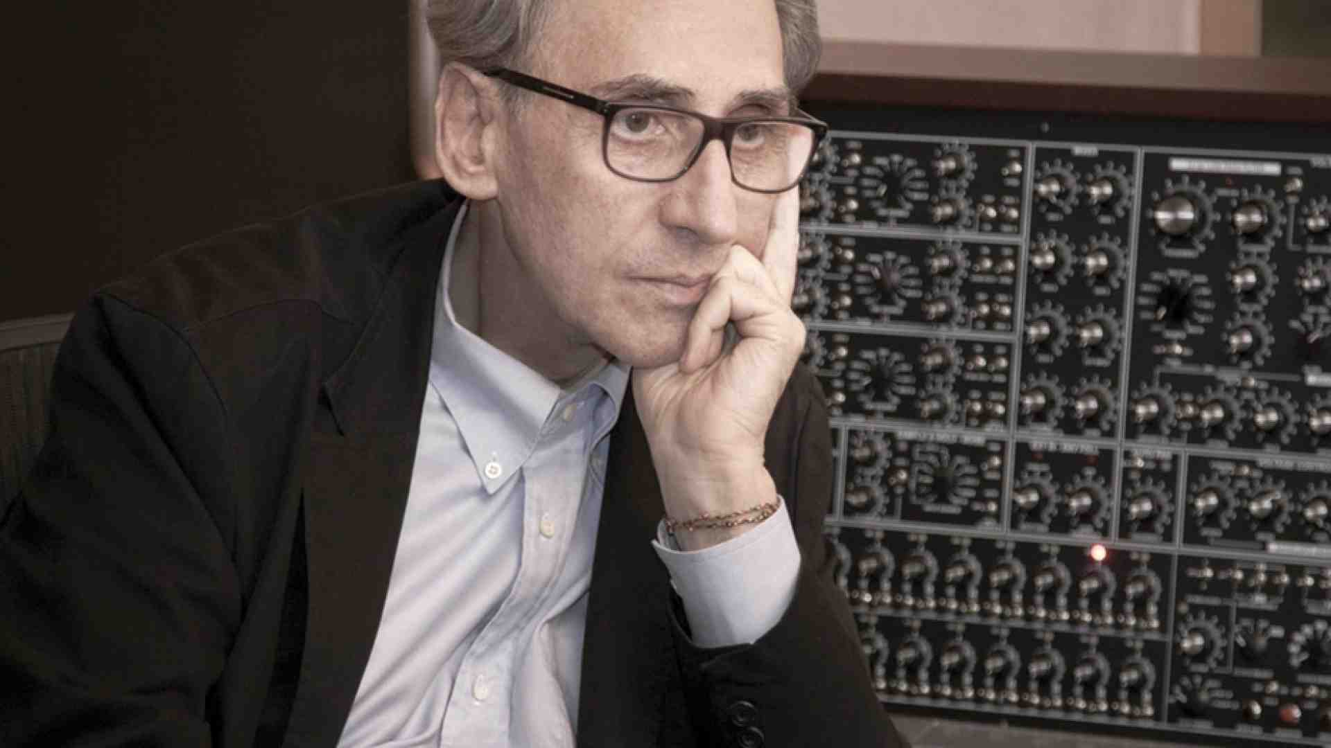 Immagine di Battiato, 50 anni fa “Fetus” il suo primo album