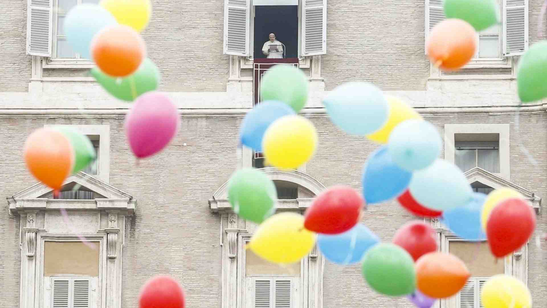 Immagine di Il Papa: Dio non si trova nei miracoli, ma nella realtà