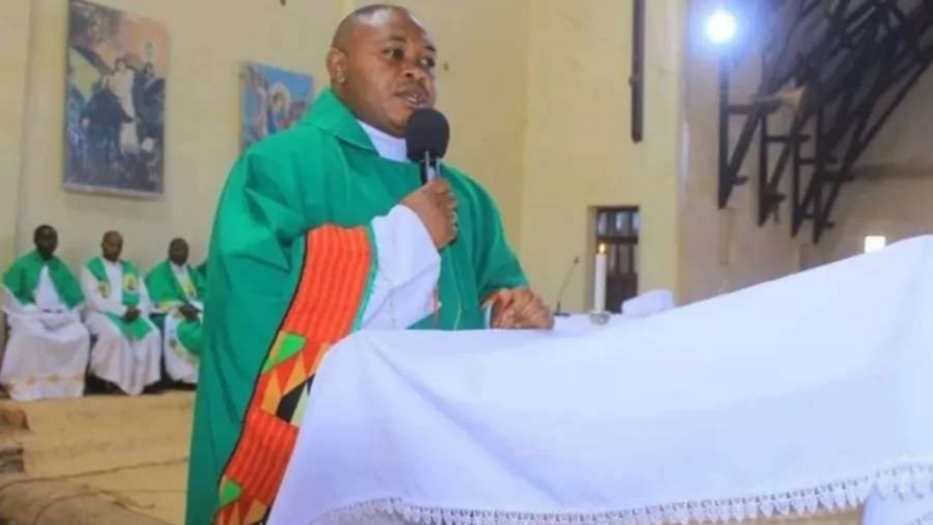 Immagine di Terroristi uccidono padre Richard Masivi Kaser, ordinato sacerdote tre anni fa
