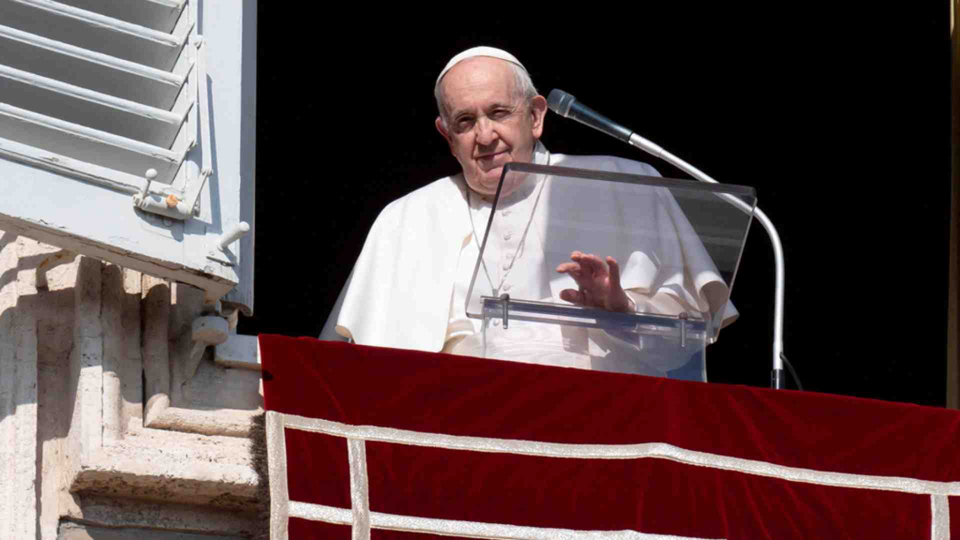 Immagine di Il Papa: "Con Gesù si naviga nel mare della vita senza paura"