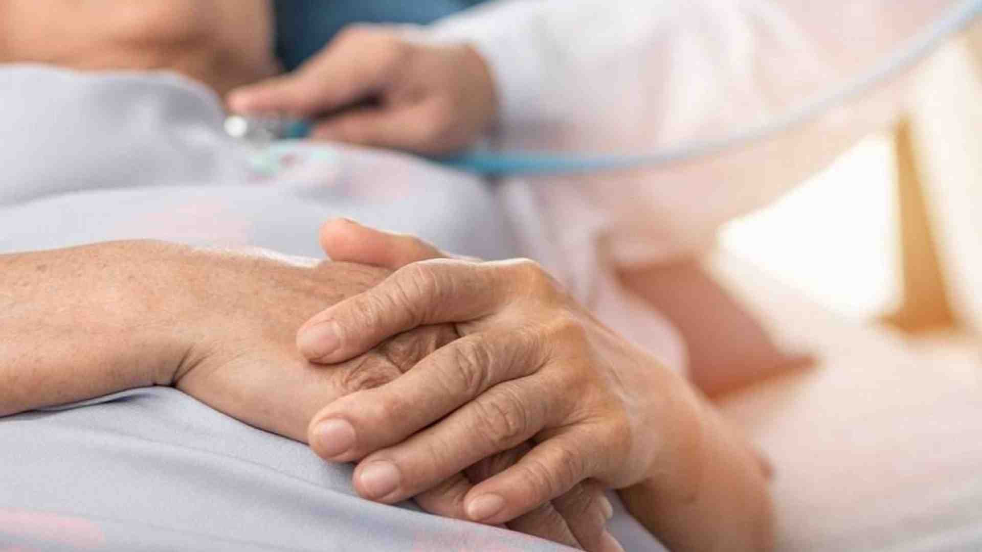Immagine di La Cei: vicinanza ai malati, più cure palliative