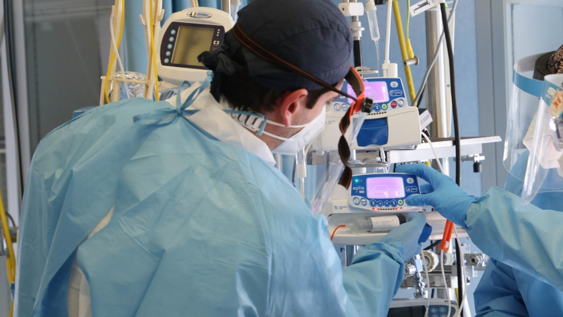 Immagine di Impediscono il trapianto al figlio: solo sangue no vax. Interviene il giudice