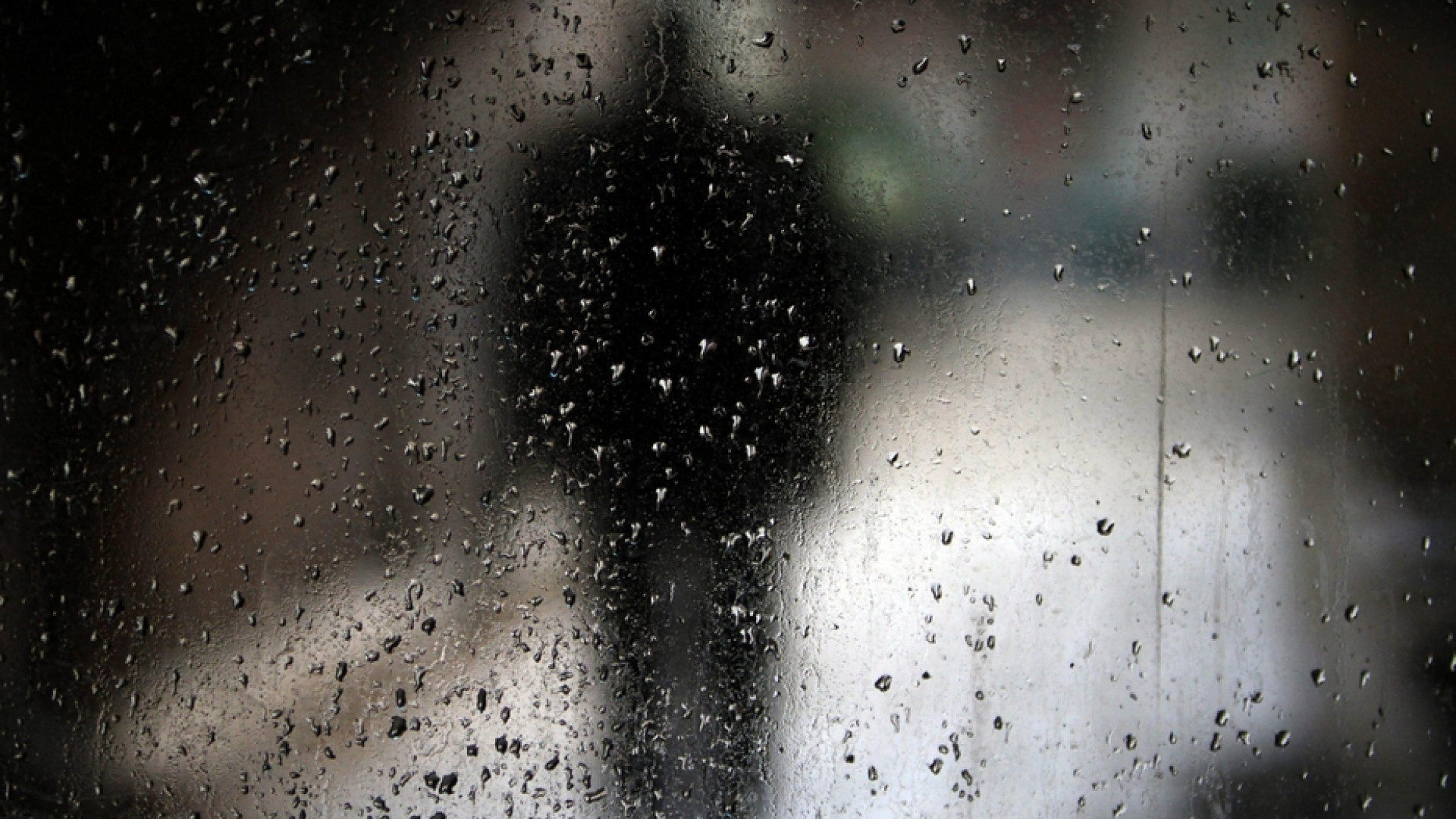 Immagine di Trovata morta dopo due anni: sola in cucina