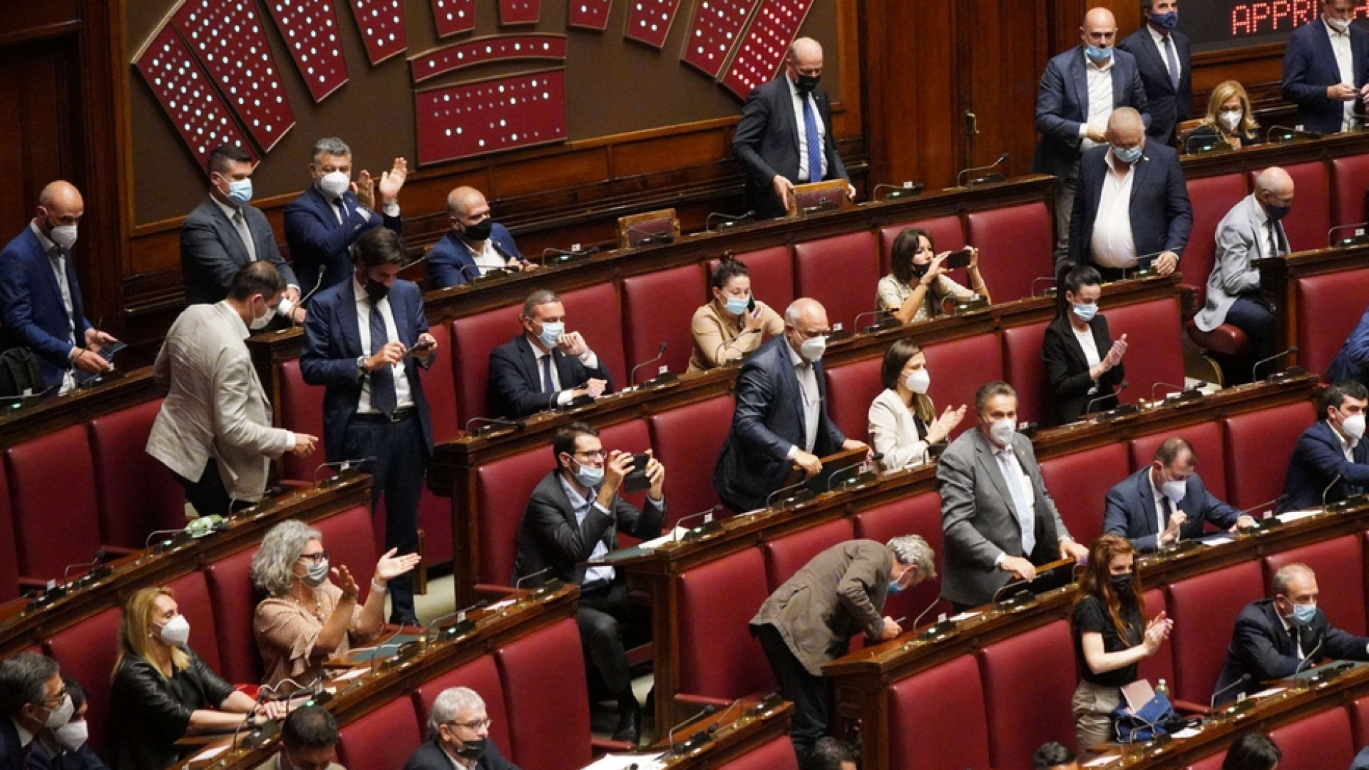 Immagine di La Costituzione cambia per tutelare l’ambiente e salvaguardare il futuro