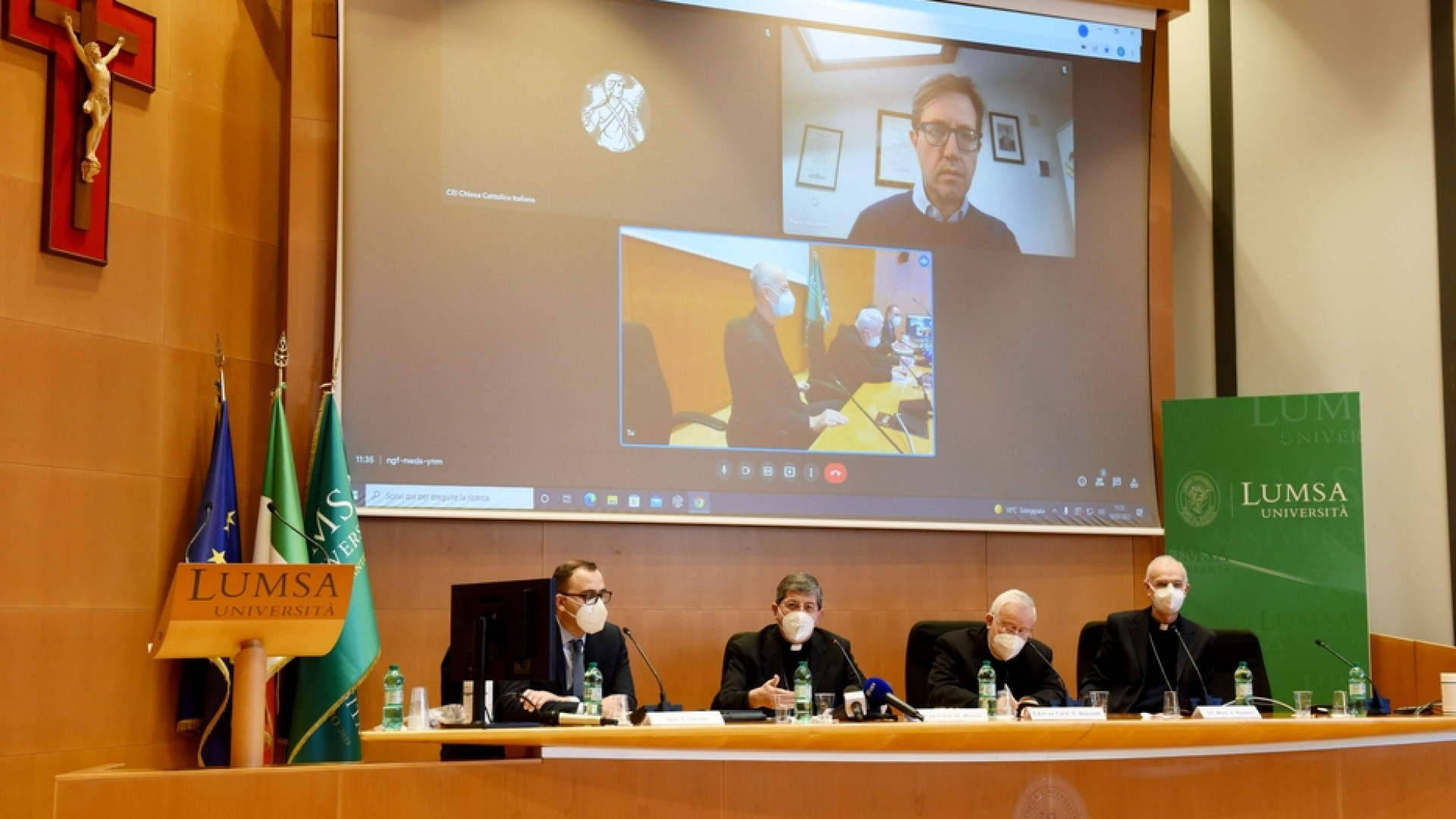 Immagine di Mattarella e Draghi all'Incontro del Mediterraneo a Firenze