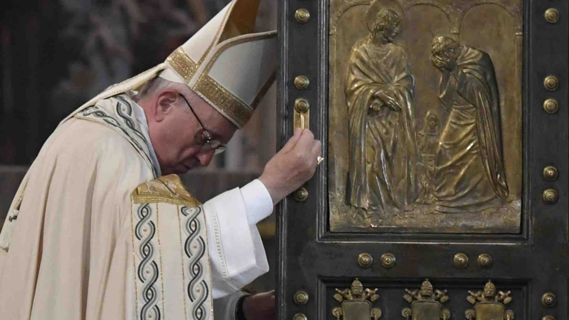Immagine di Giubileo 2025, papa Francesco traccia il cammino