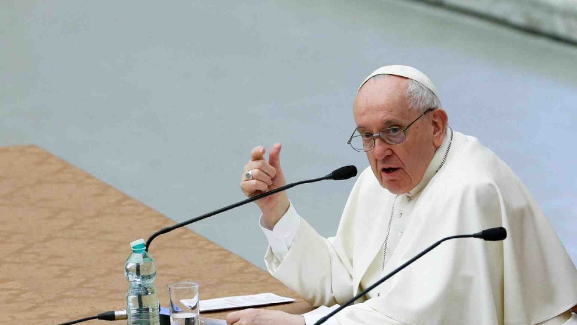 Immagine di Il Papa: il mondo è campione nel fare la guerra, vergogna per tutti
