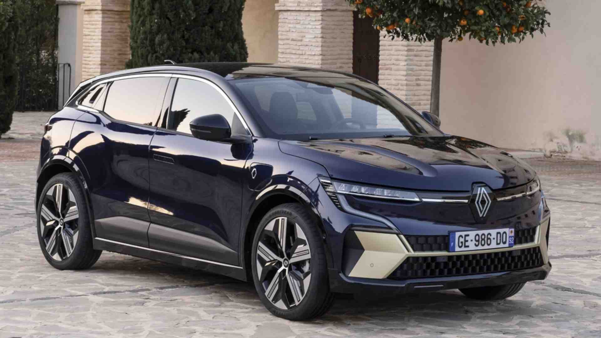 Immagine di Renault Megane E-Tech, la nativa digitale