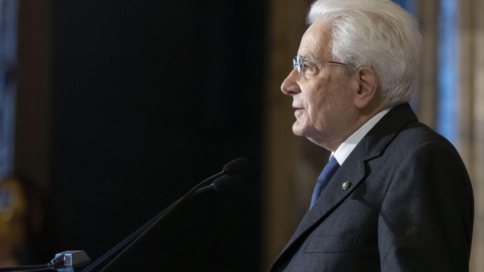 Immagine di Dovere di voto: Cinque stelle tirati per le orecchie dalla Storia