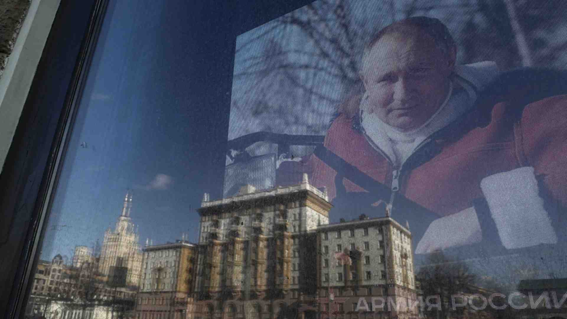 Immagine di Da No-vax a pro-Putin, sul web anche voci di cattolici diventati "anti-tutto"