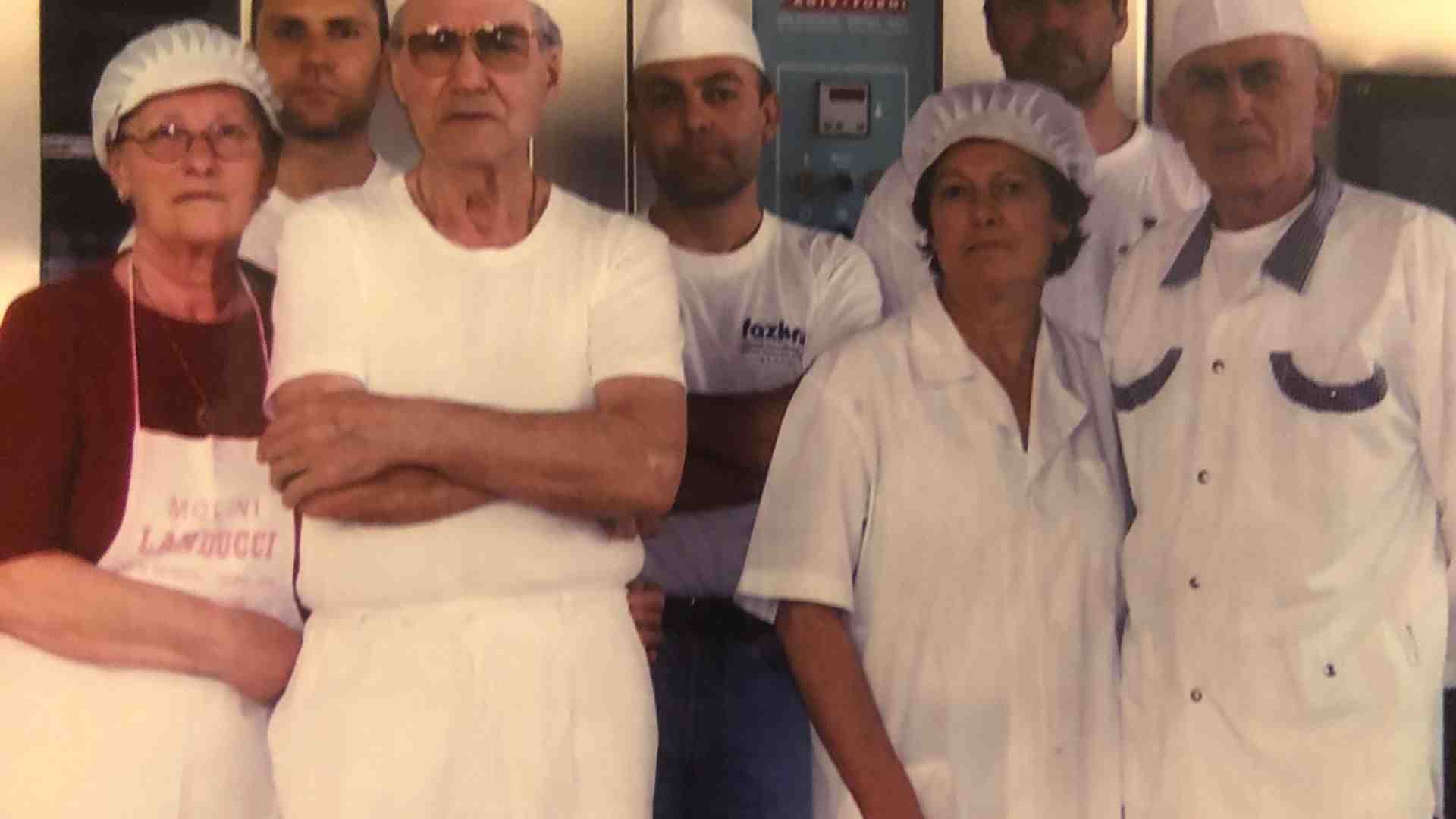 Immagine di Sono 100 anni di pane per il forno Bodini alle porte di Forette