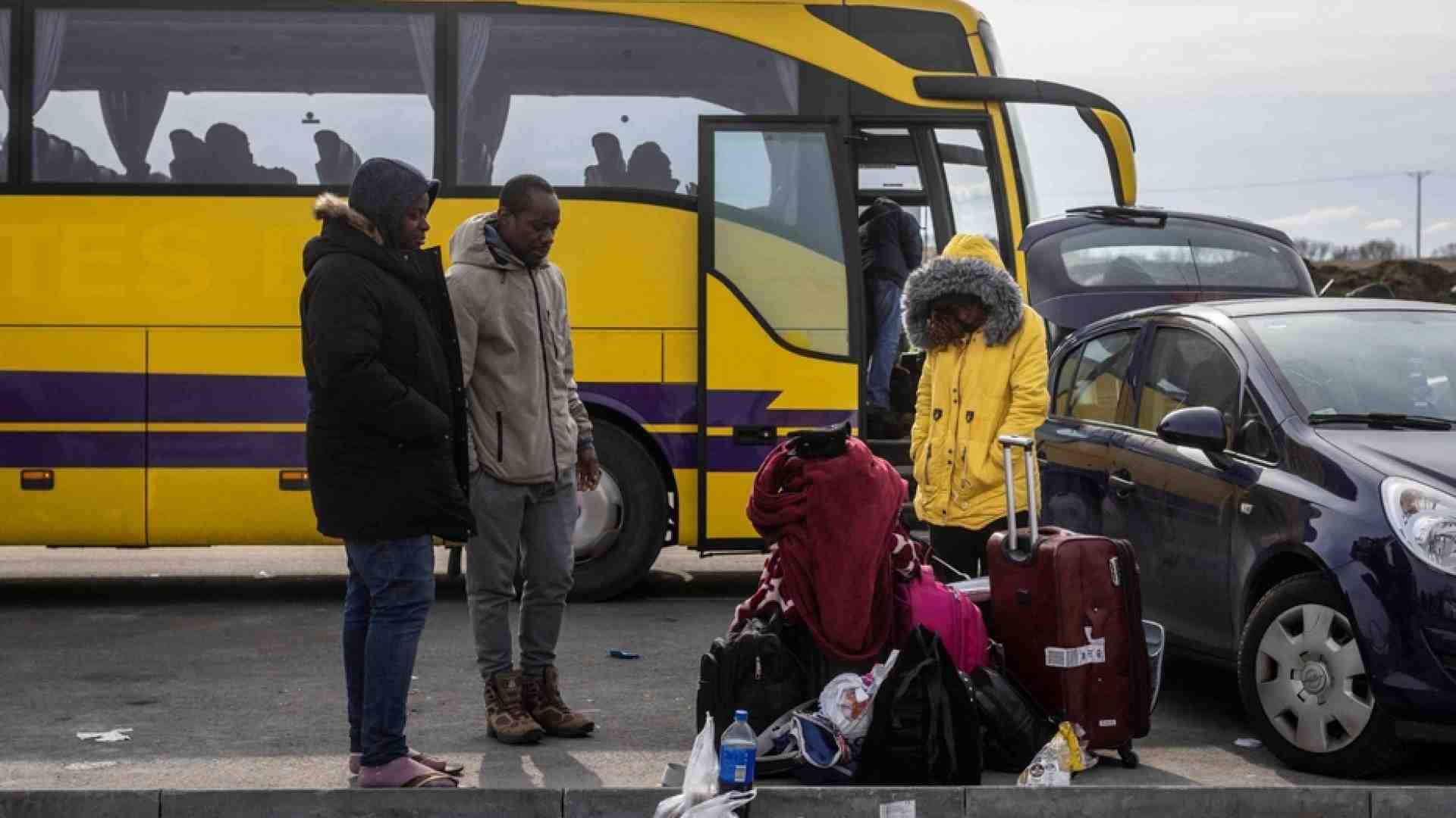 Immagine di «Profughi dall'Ucraina discriminati alla frontiera polacca se africani»