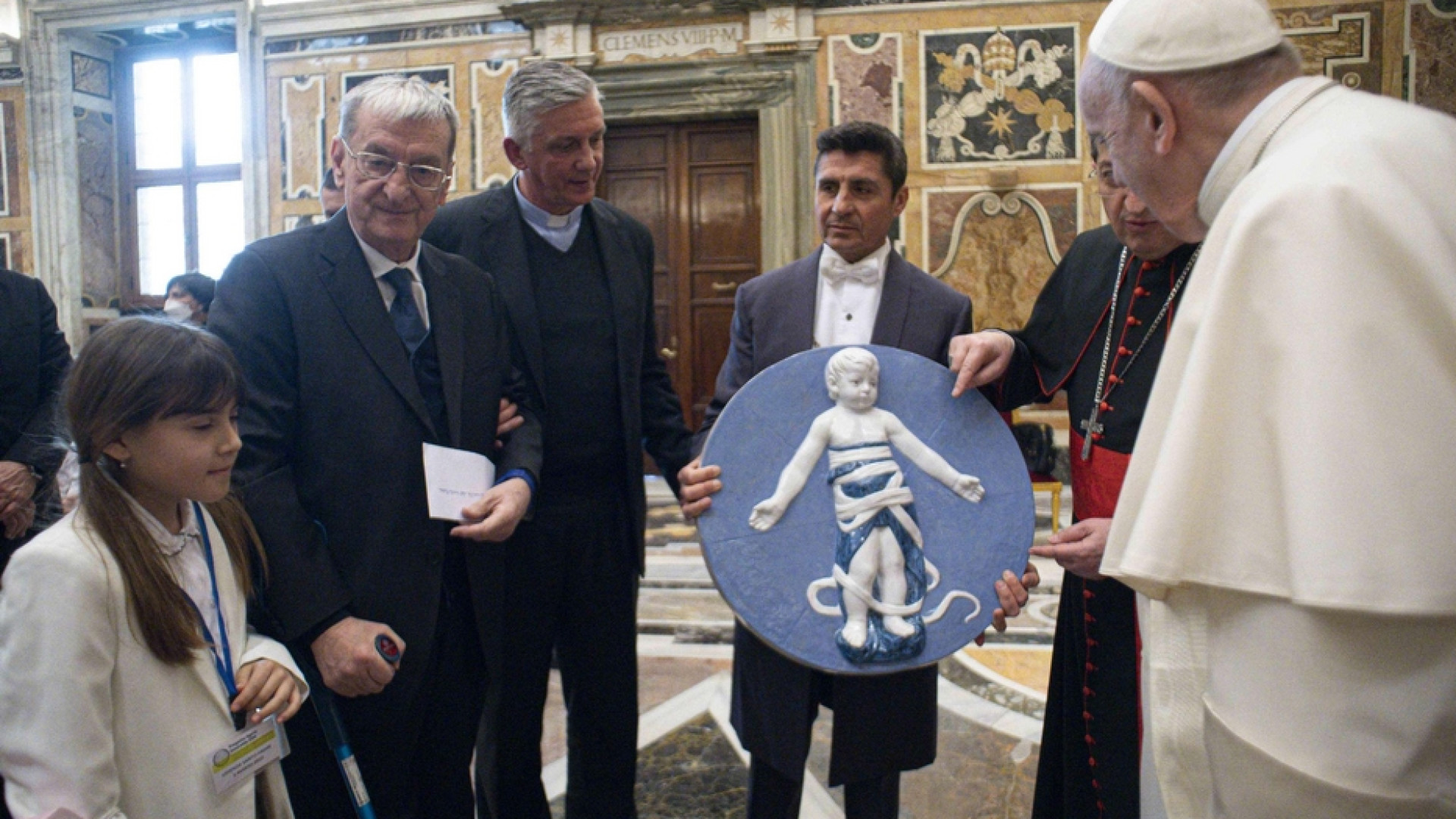 Immagine di Il Papa: l'adozione è un piccolo seme del Regno di Dio