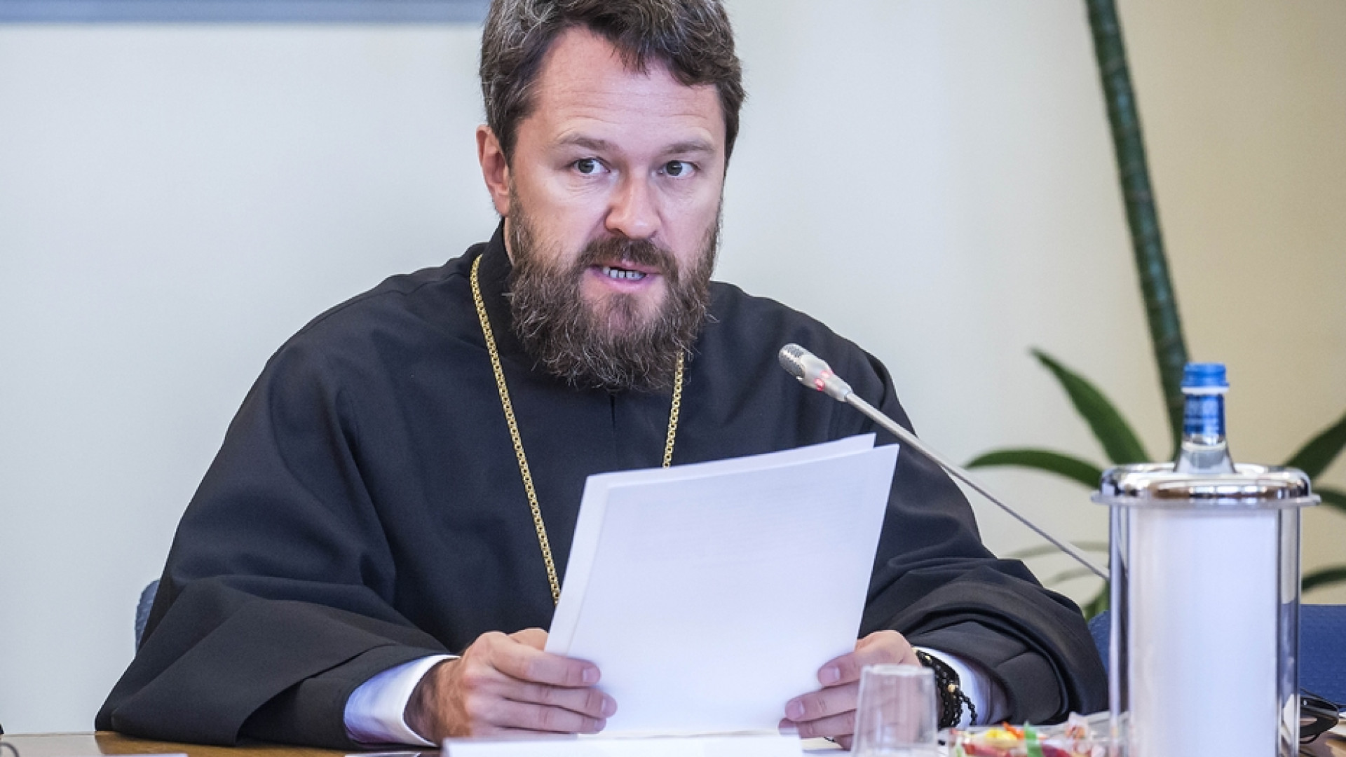 Immagine di Friburgo sospende da docente il metropolita Hilarion: non condanna la guerra