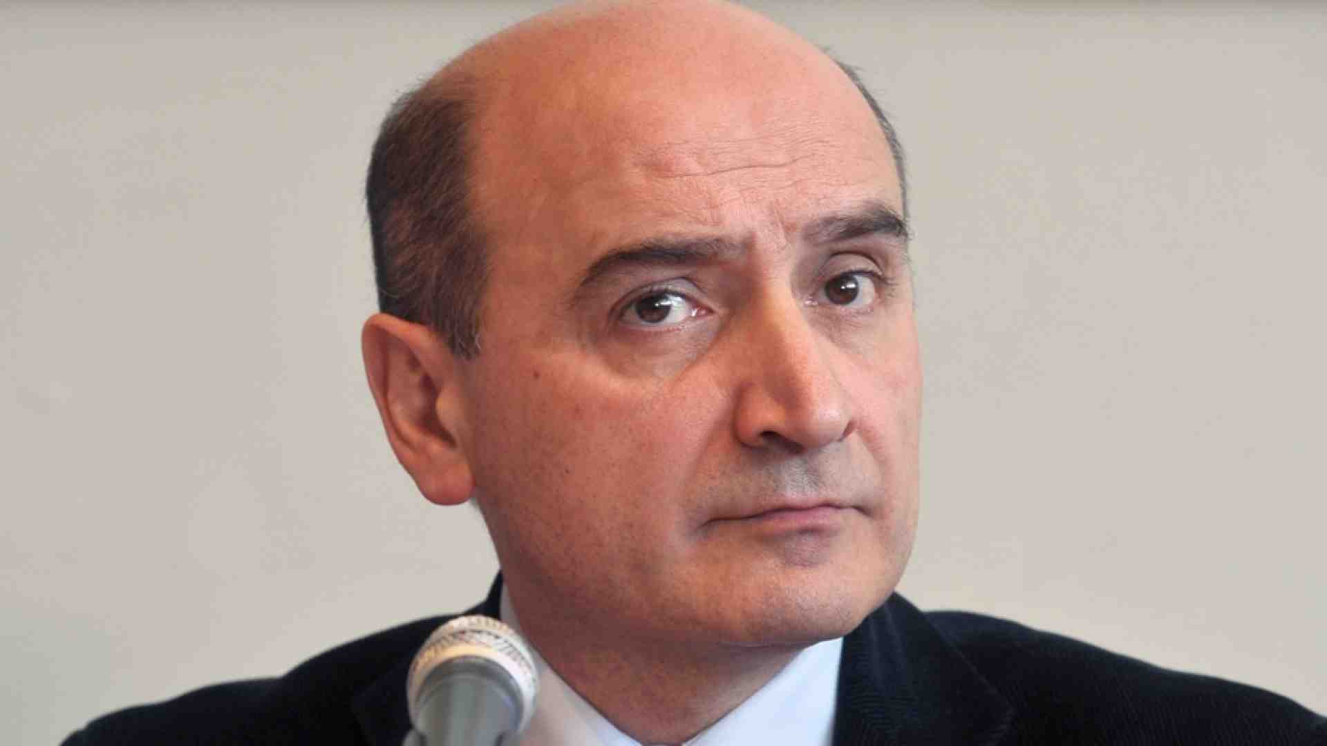 Immagine di L'italia schieri con le vittime i suoi "corpi civili di pace"