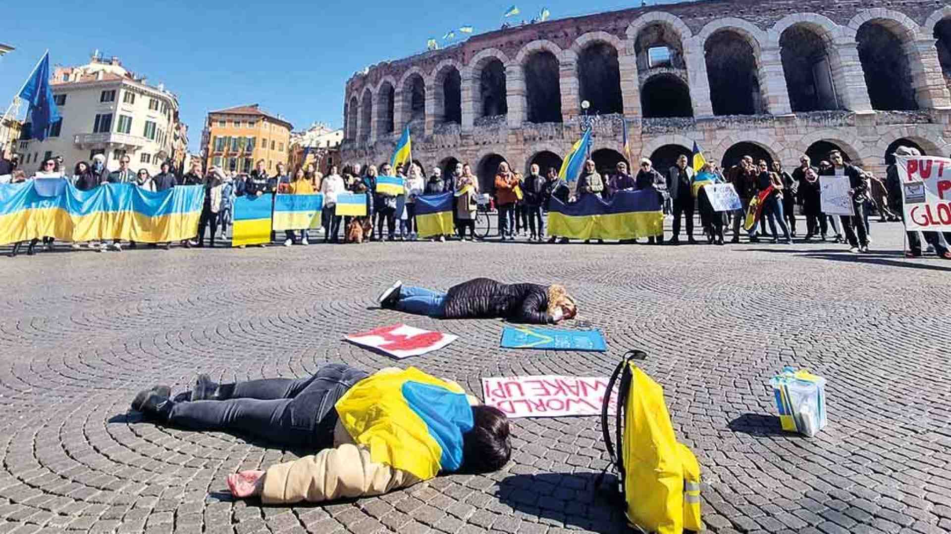Immagine di L’accoglienza e l’aiuto nell’esodo di un popolo