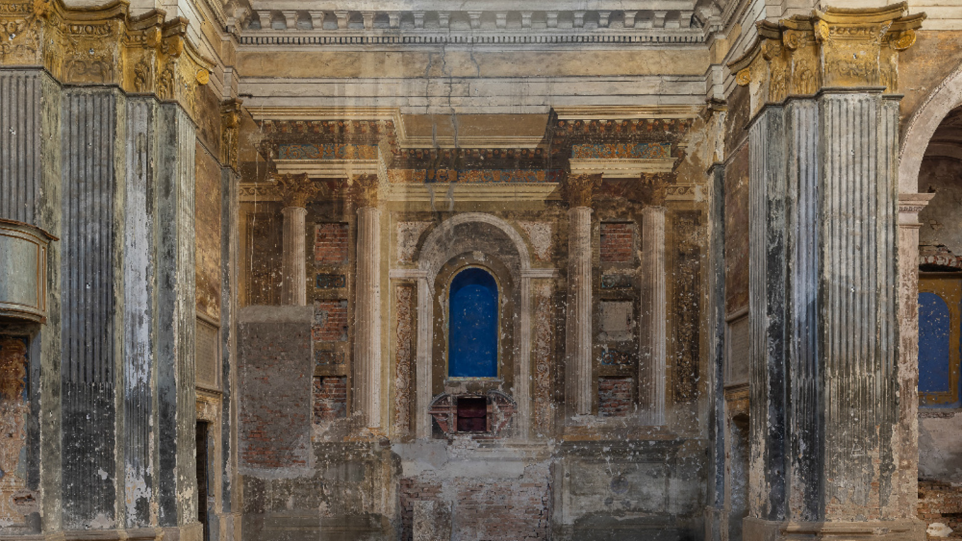 Immagine di Fino alla cupola, monumentale disegno di luce