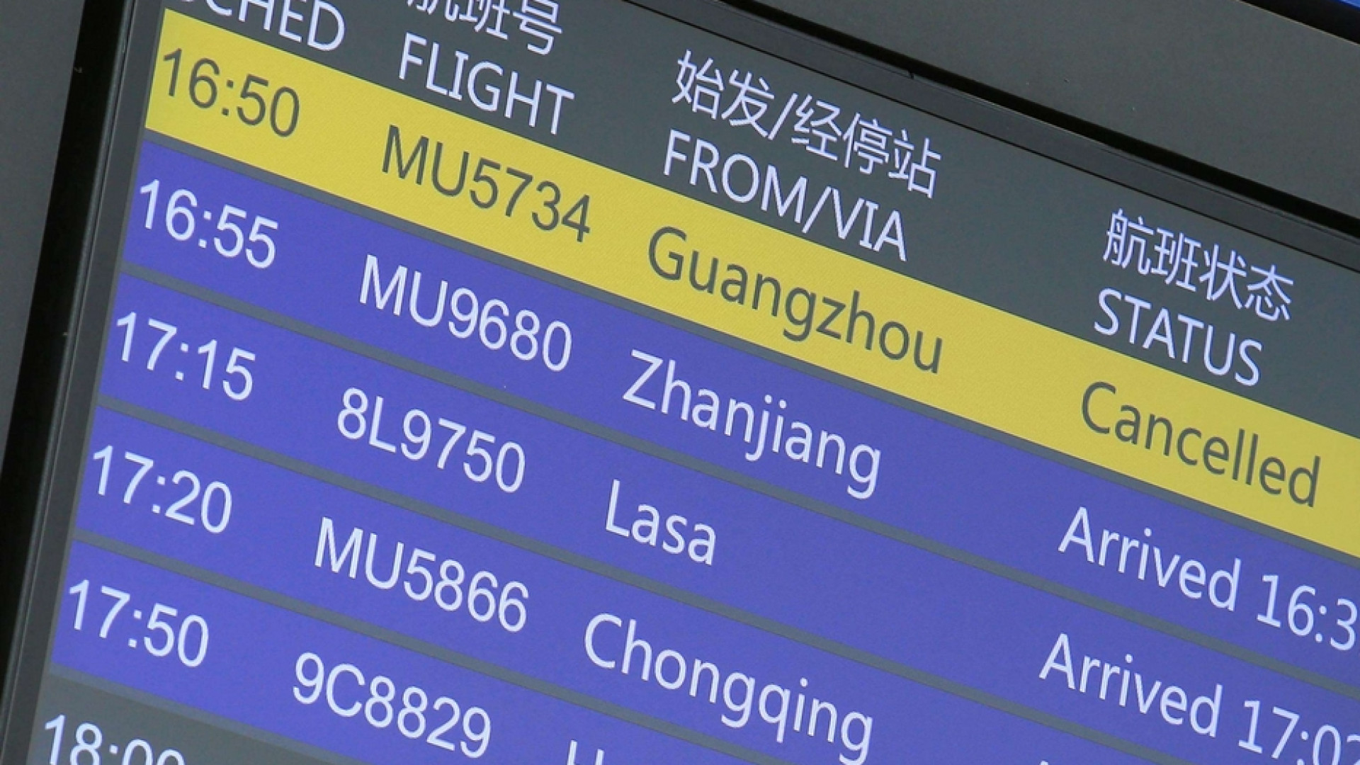Immagine di Si schianta aereo, tutti morti i 132 passeggeri