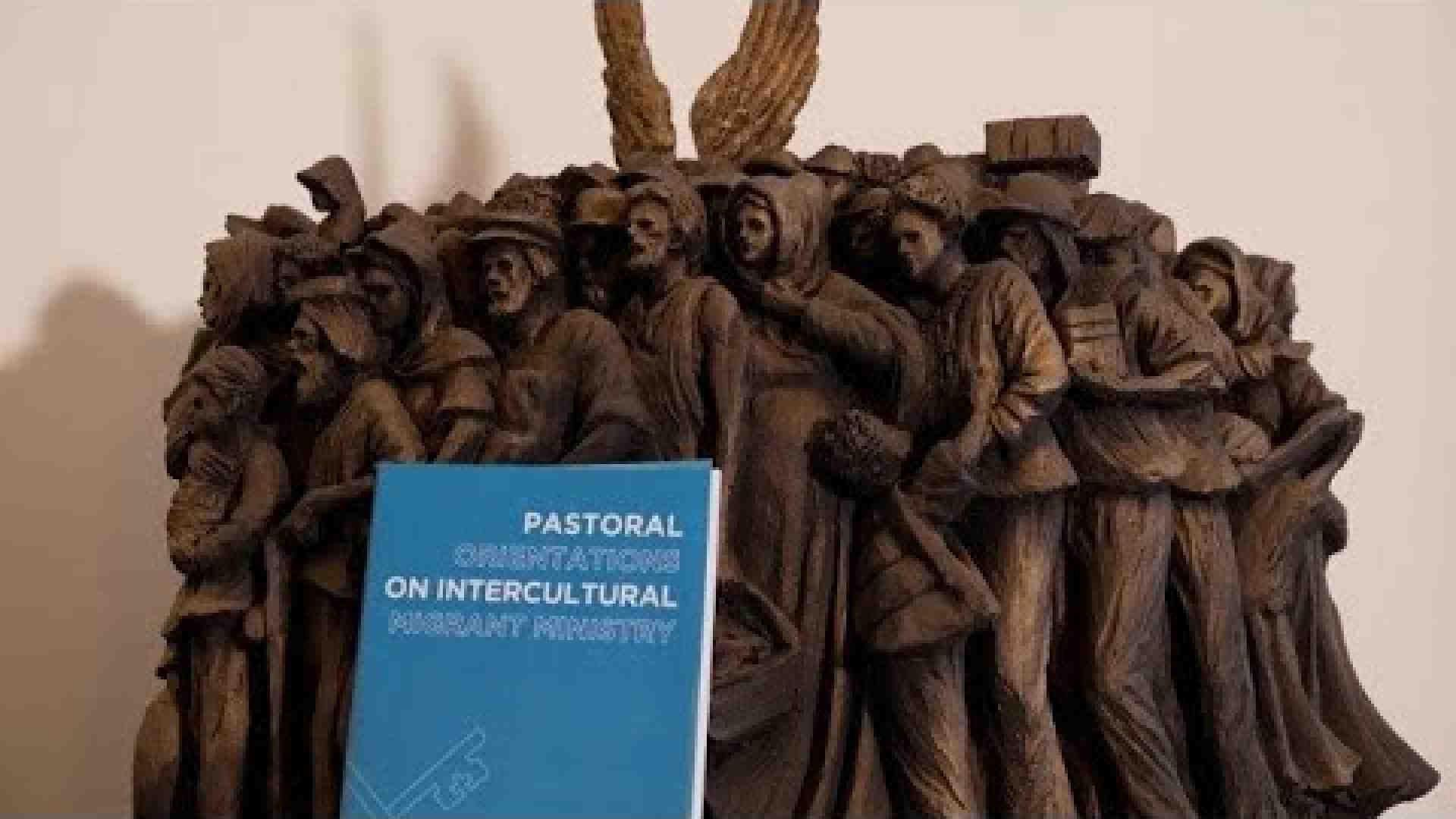 Immagine di Migranti e rifugiati, nuovi orientamenti per una pastorale interculturale