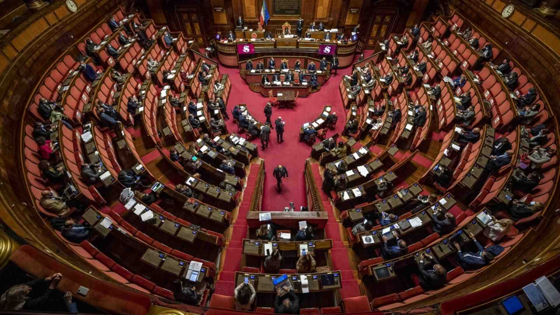Immagine di Vendita d'armi senza Iva, alt del Senato