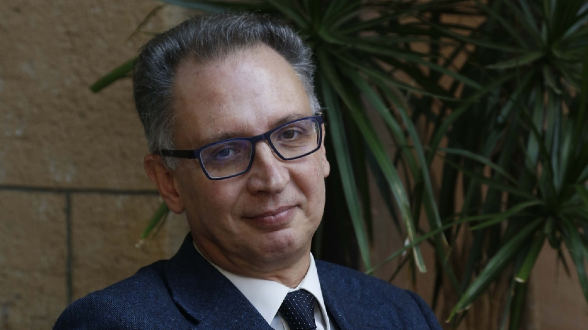 Immagine di De Giorgi: «Dal Papa il mai più alla guerra di Paolo VI e Giovanni Paolo II»