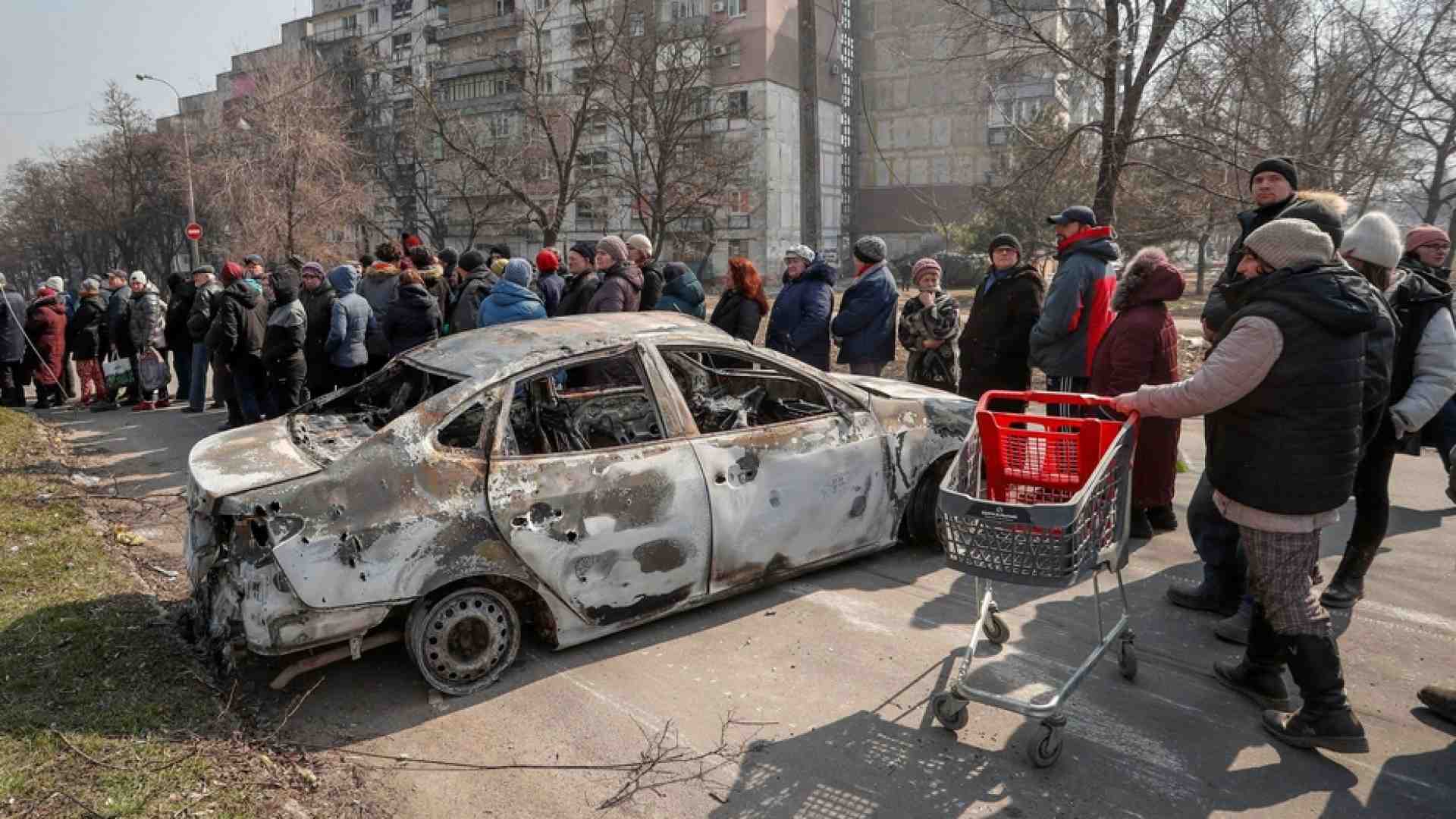 Immagine di Il vescovo: i preti rischiano la vita per portare aiuti nelle zone assediate