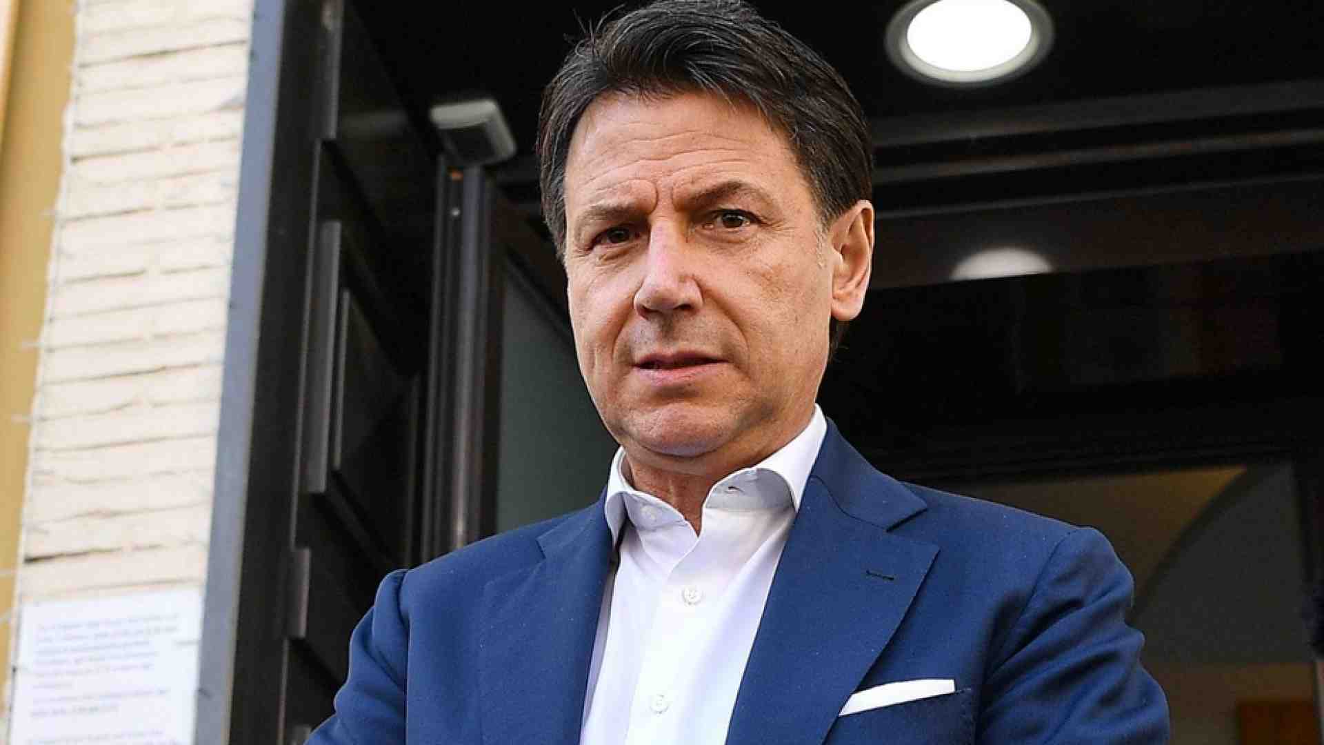 Immagine di Conte: no fermo alle armi e fondi a famiglie. Draghi rimoduli impegno Nato