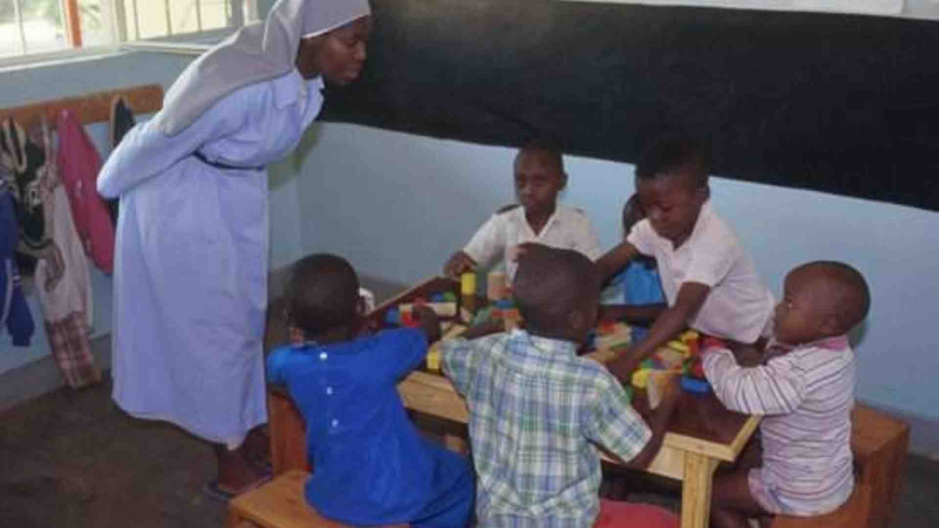 Immagine di Dalla Cei oltre 8 milioni per progetti educativi e sanitari