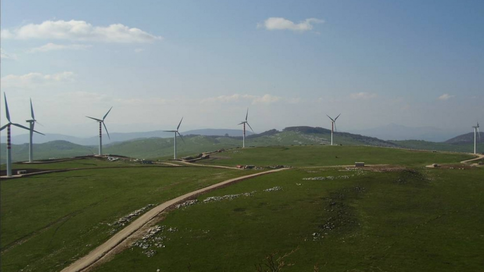 Immagine di Paesaggio e attività economica. Così l'Italia tutelerà l'ambiente