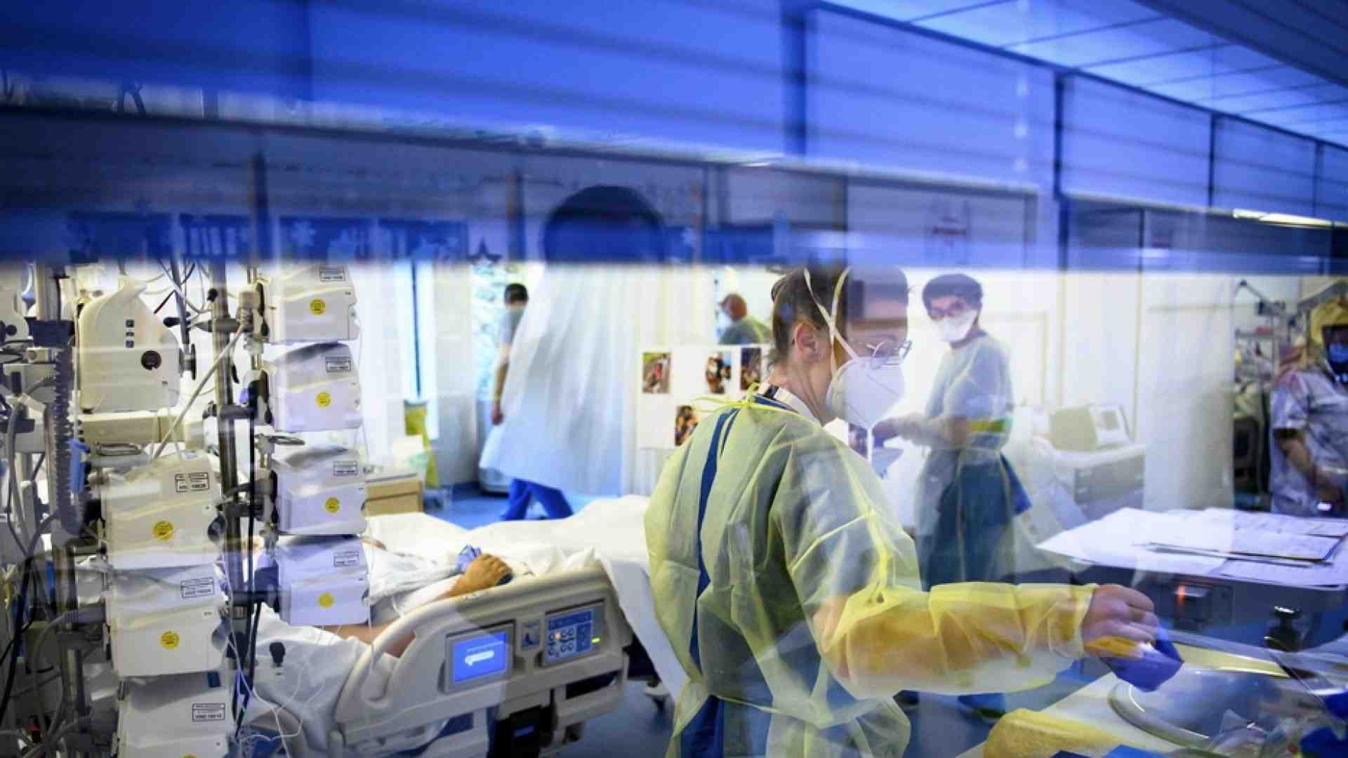 Immagine di La Cei: diritto alla salute e accesso alle cure spettano a tutti