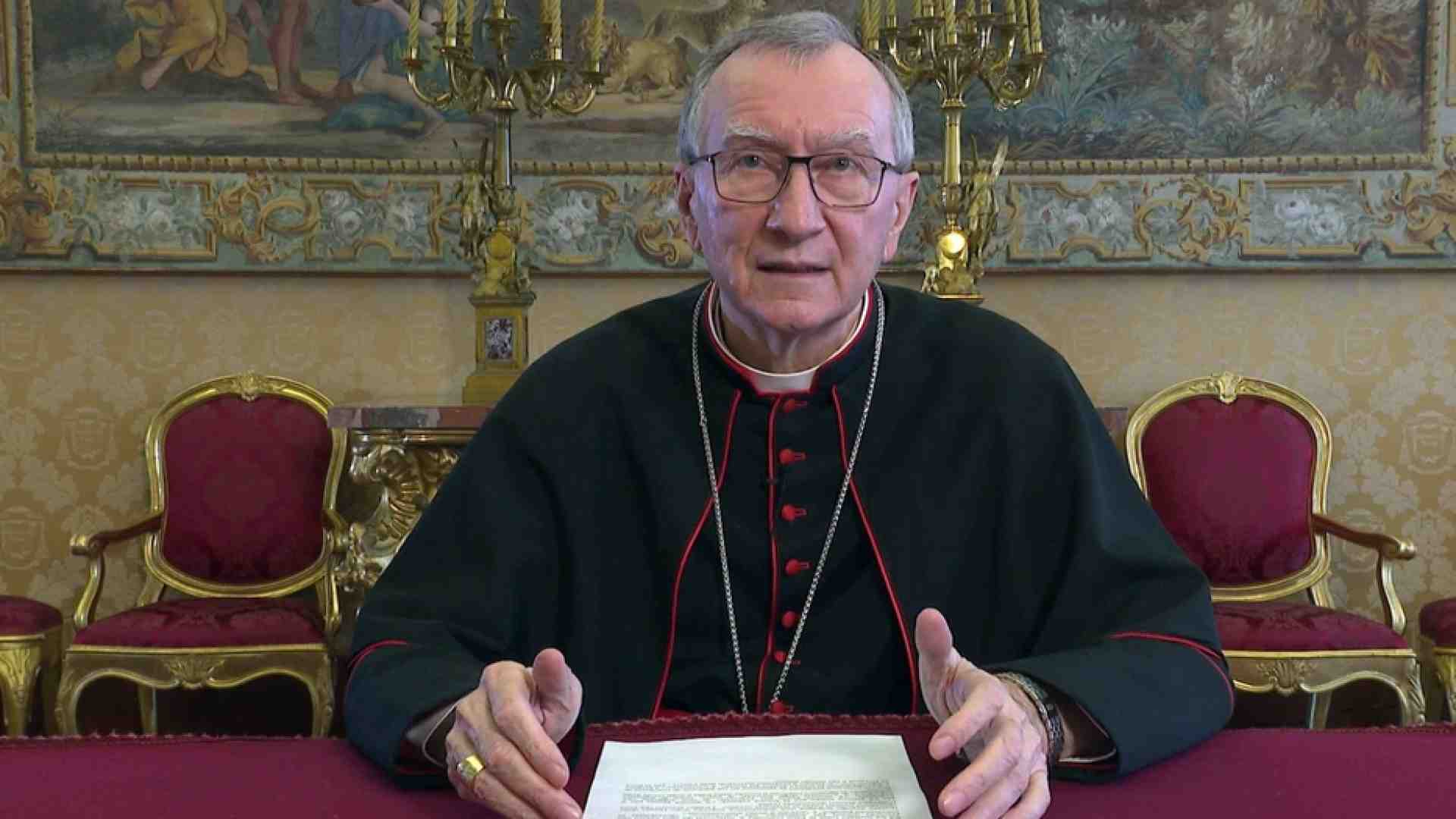 Immagine di Parolin: Bucha punto di non ritorno. Il Papa a Kiev? Sarebbe super partes