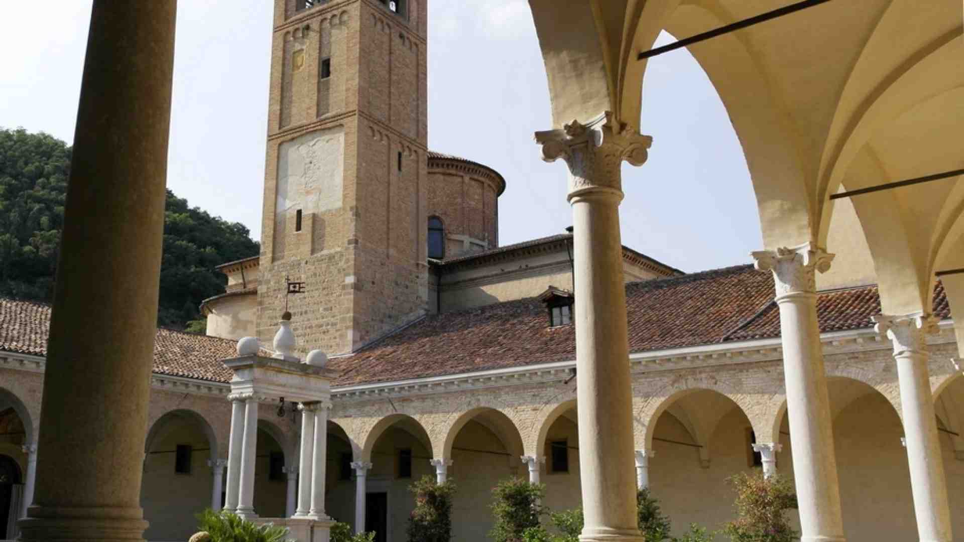Immagine di Tavola e farmacia: i monasteri insegnano