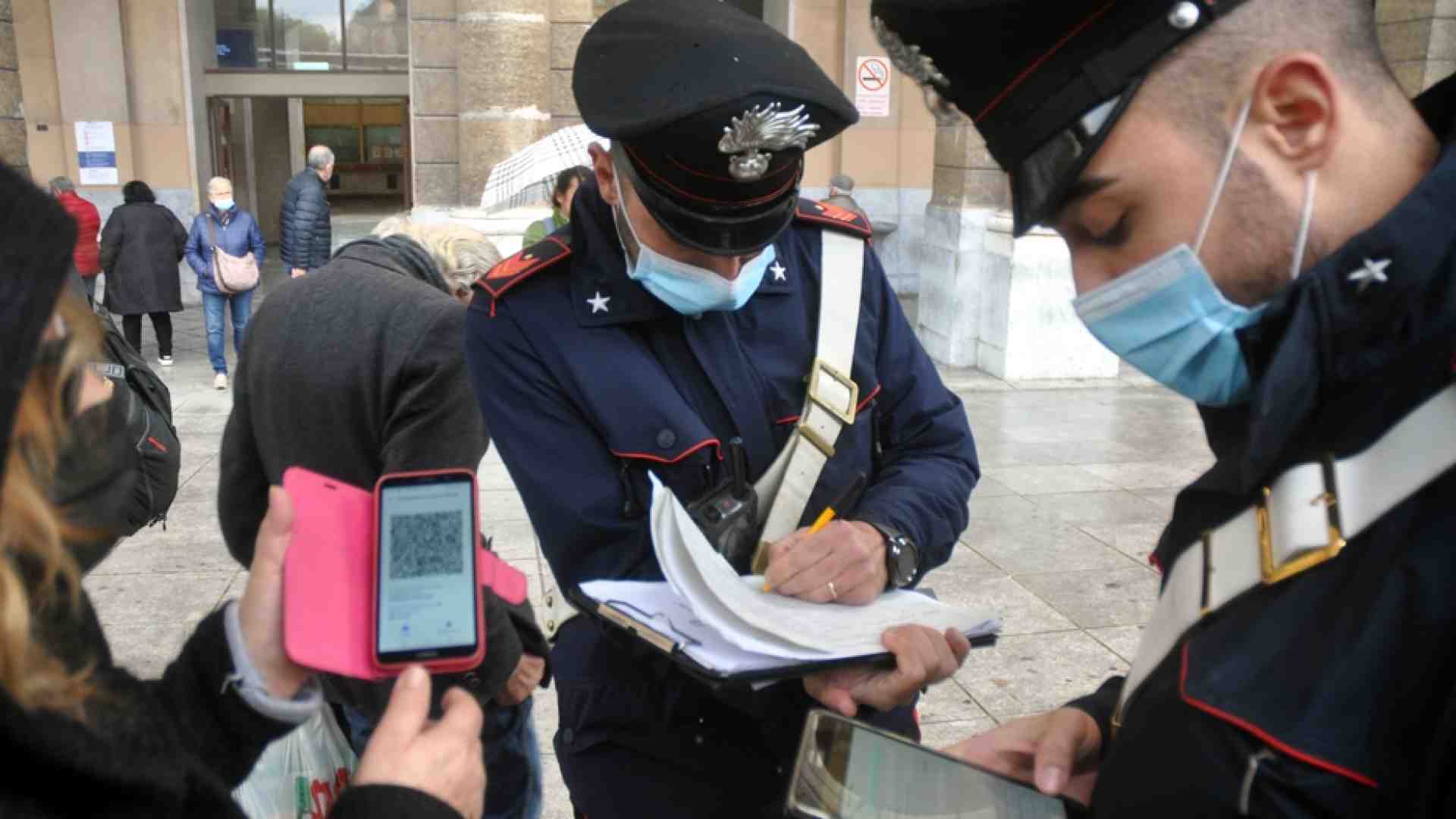 Immagine di No-vax, ora arrivano le multe Le regole e il nodo dei ricorsi