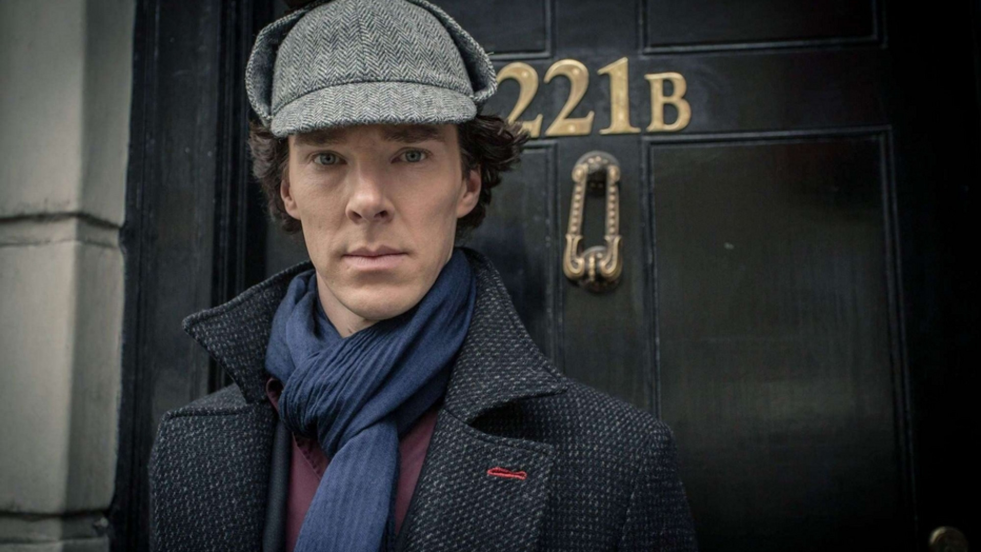 Immagine di Sherlock Holmes nello smartphone: narrazioni e transmedialità