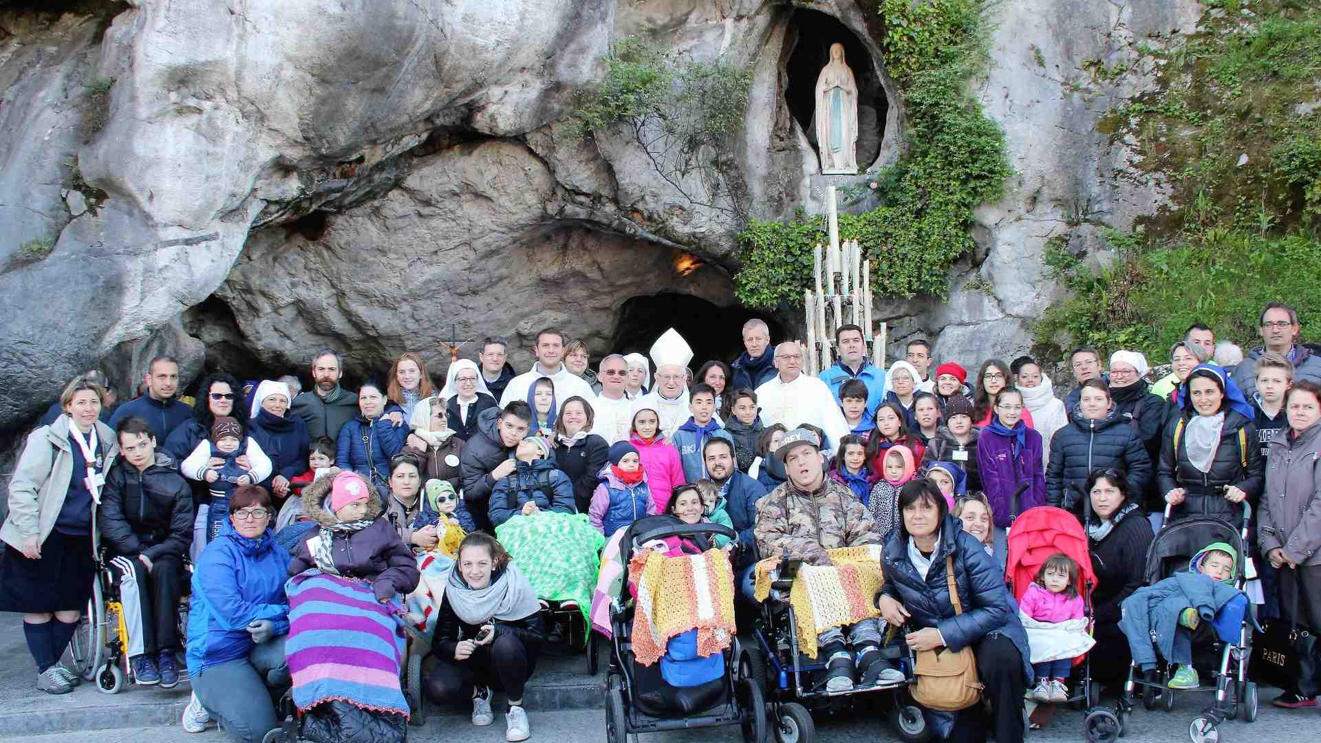 Immagine di Pellegrinaggio dell'Unitalsi a Lourdes: ecco come iscriversi