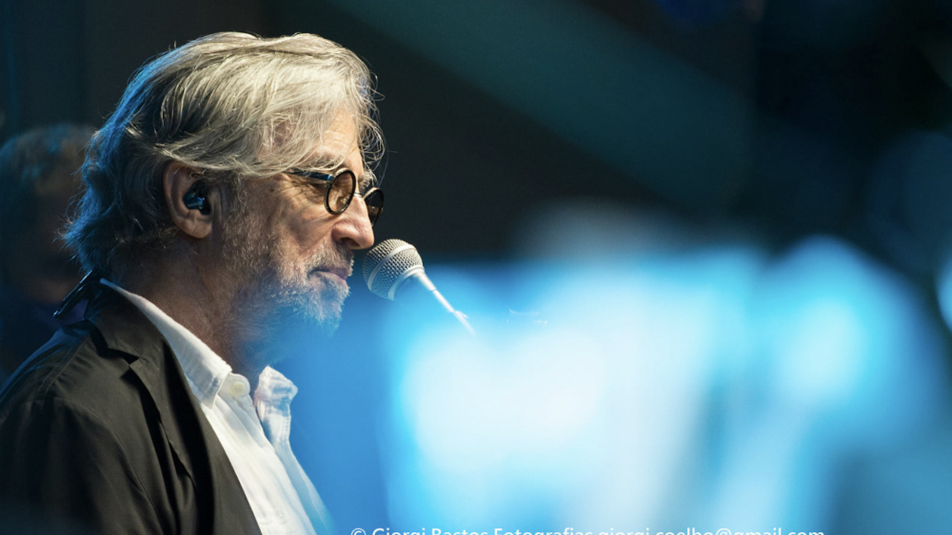 Immagine di Musica e poesia: «Sono un reporter del mio tempo»