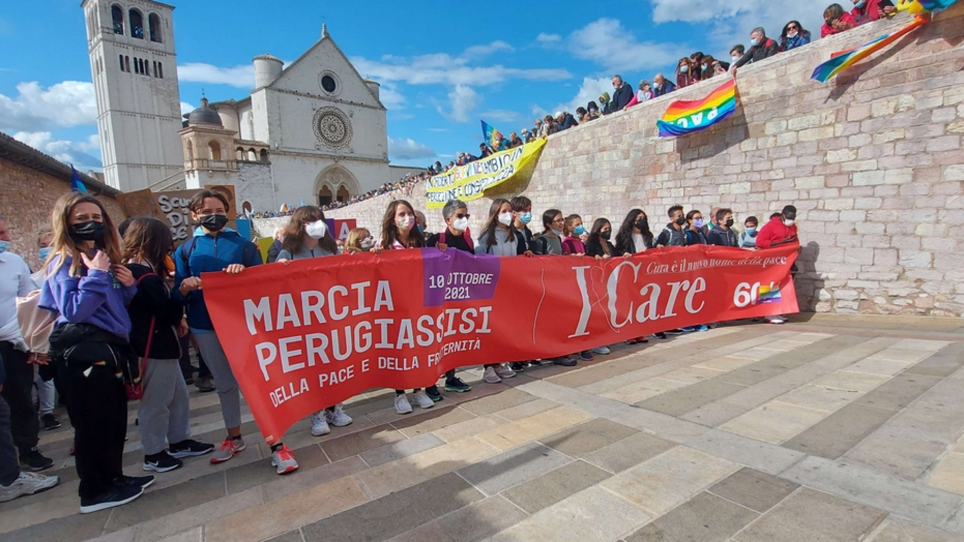 Immagine di Il momento dell’impegno civile. «Tutti in marcia per la pace»