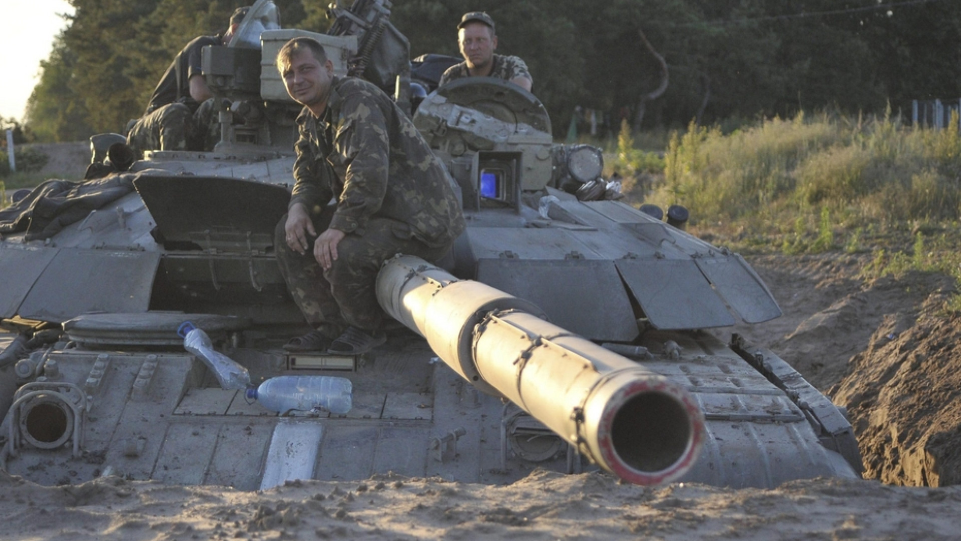 Immagine di Sulle armi pesanti all'Ucraina, Scholz frena