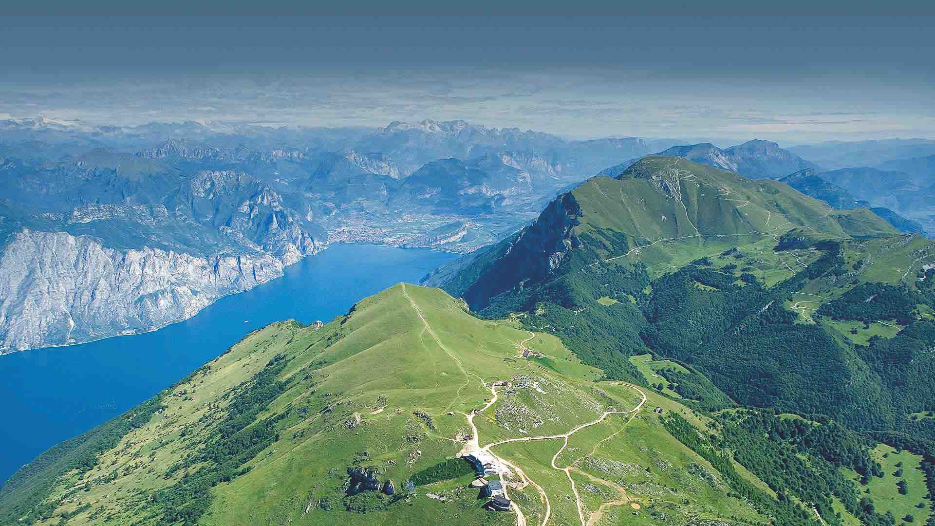 Immagine di Funivia di Malcesine a pieno regime