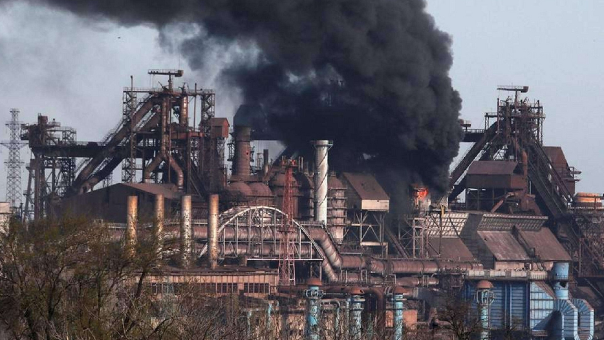 Immagine di Acciaieria Azovstal "oltre la catastrofe". Slitta l'evacuazione dei civili