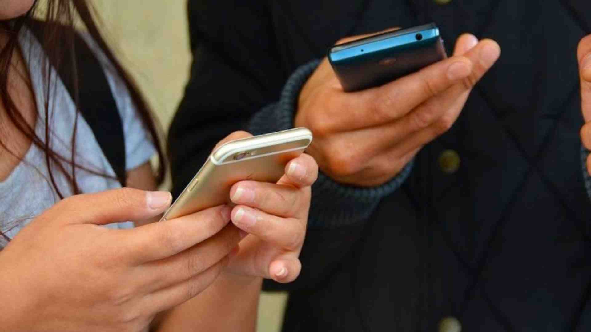 Immagine di L'Italia è il Paese dei cellulari: 1,3 smartphone per ogni abitante
