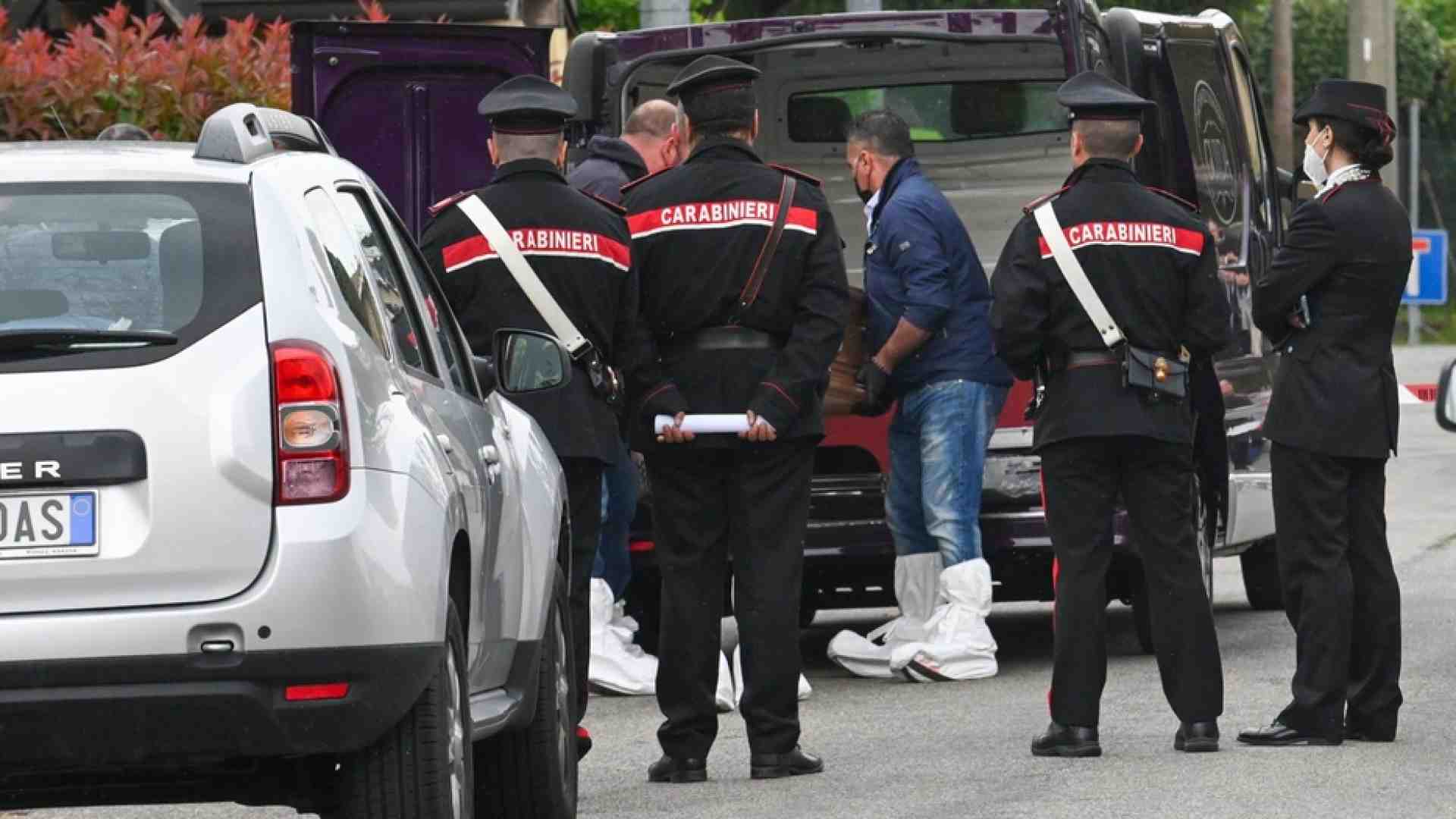 Immagine di Uccide moglie e figlia sedicenne a martellate, grave l'altro figlio