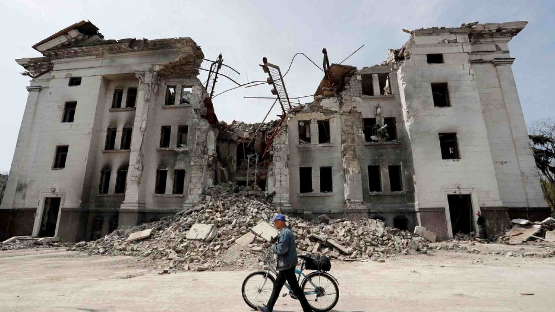 Immagine di “L’attacco russo al teatro di Mariupol ha provocato 600 morti"