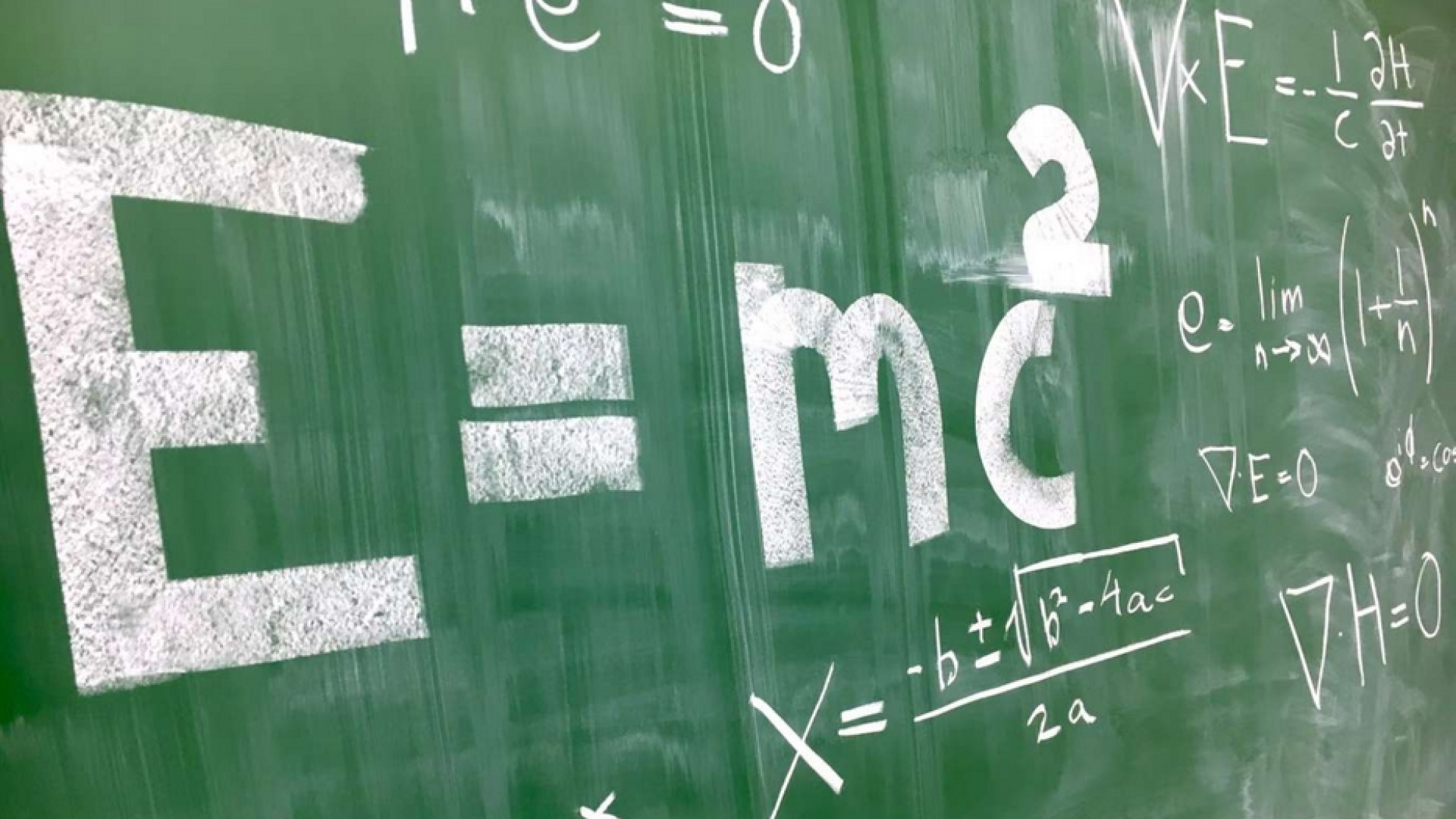 Immagine di Dal neutrino al multiverso: così la fisica nutre la teologia
