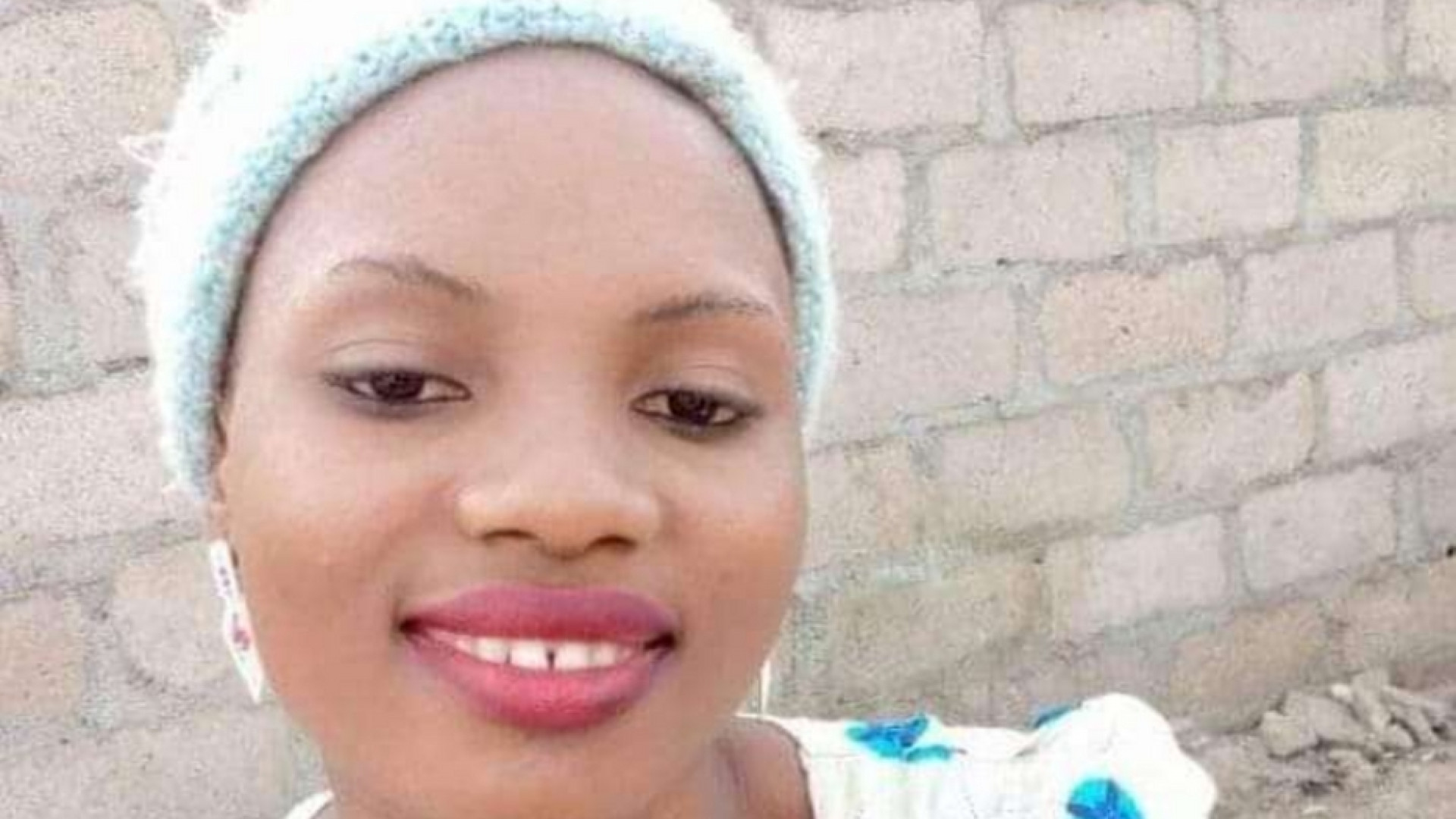 Immagine di Studentessa cristiana lapidata a morte. «Blasfema»