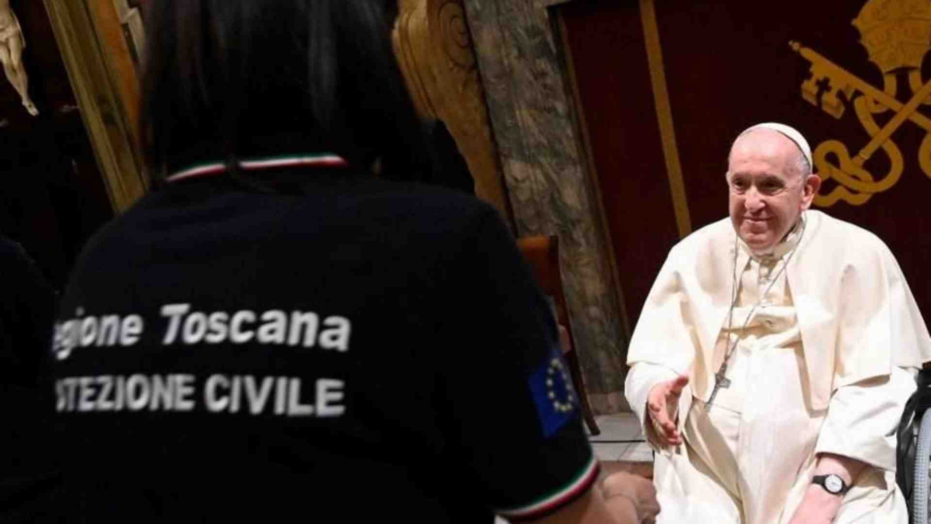Immagine di Papa Francesco: ogni guerra smentisce l'Onu. Salvaguardare il bene della pace