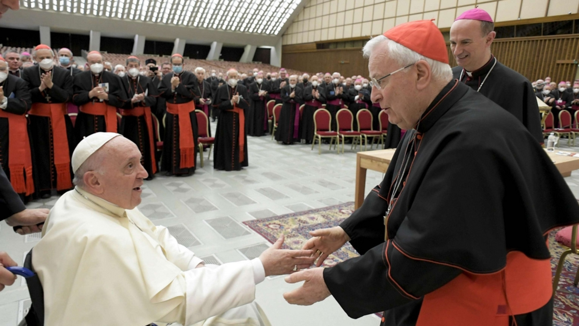 Immagine di Cei, si sceglie il nuovo presidente. Il Papa: sentitevi liberi