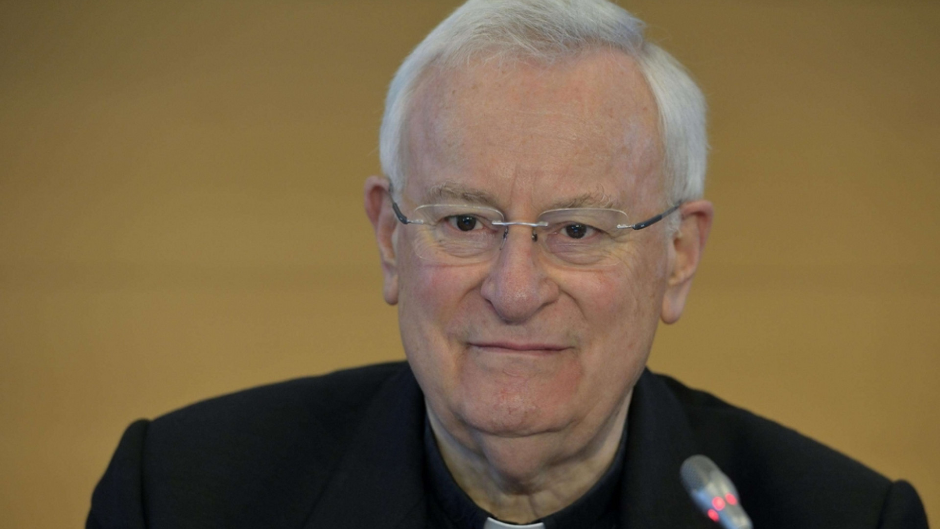 Immagine di Bassetti si congeda: grato al Papa. La Chiesa disturbi politica per i poveri