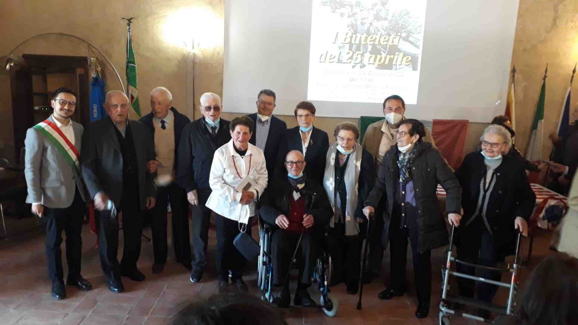Immagine di Ecco i «buteleti» che il 25 aprile 1945 accolsero gli americani in paese