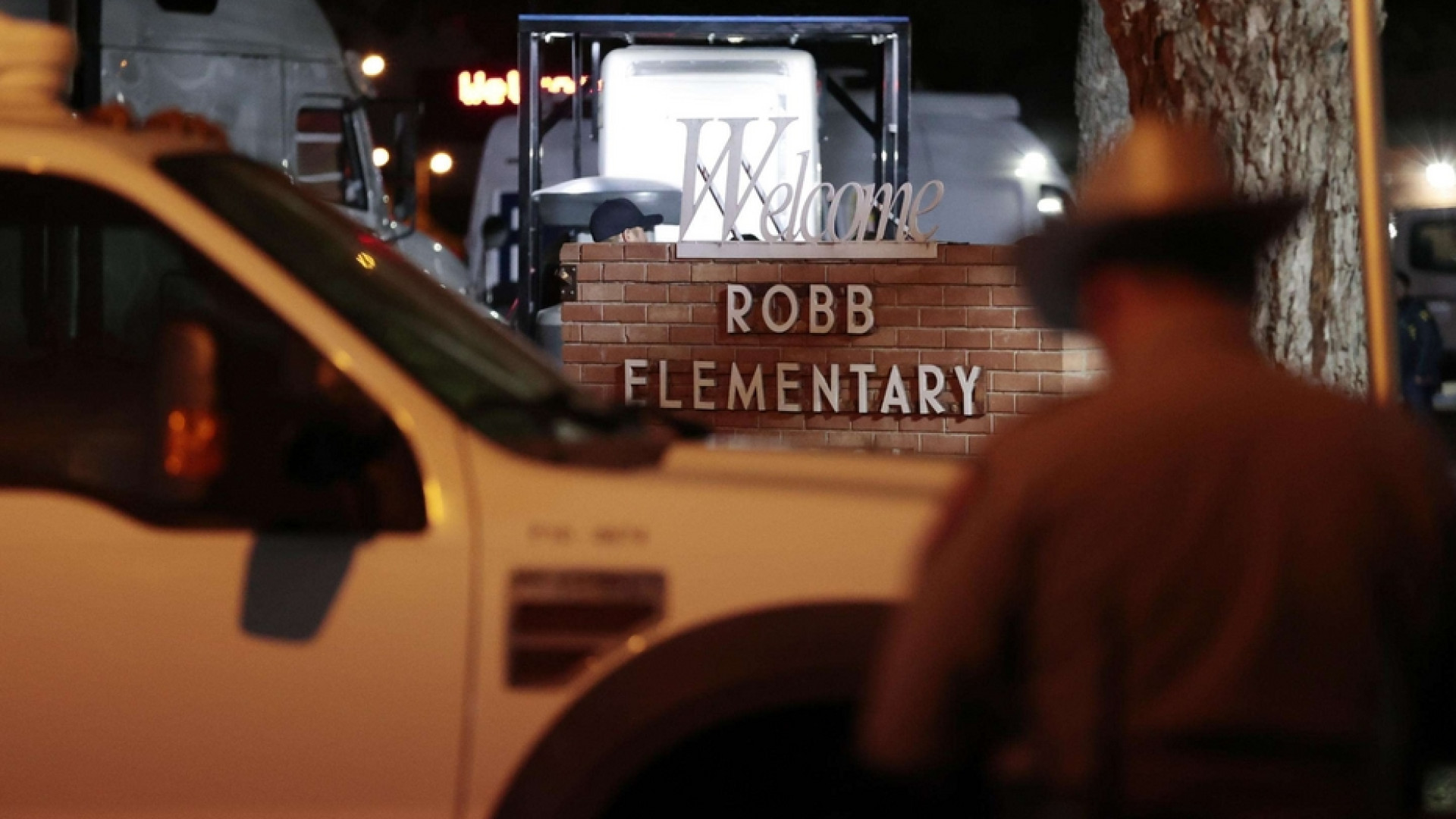 Immagine di Strage di bambini in Texas: 21 vittime. Biden: agire sulle armi